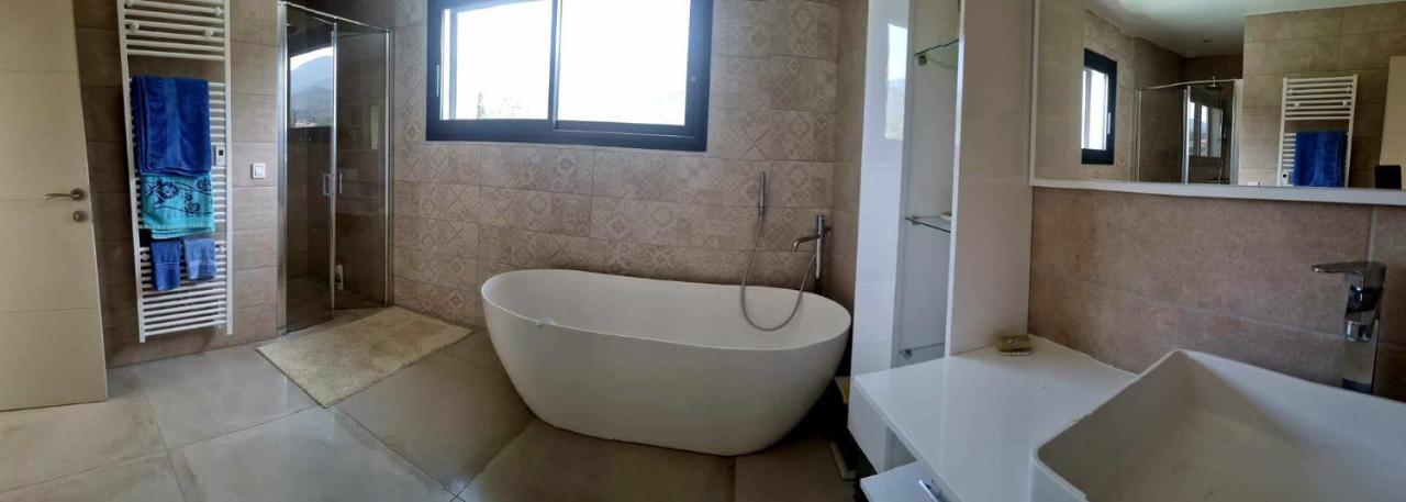 Chambre De Luxe, Spa, Piscine, Entre Mer Et Montagne Villelongue-dels-Monts Extérieur photo