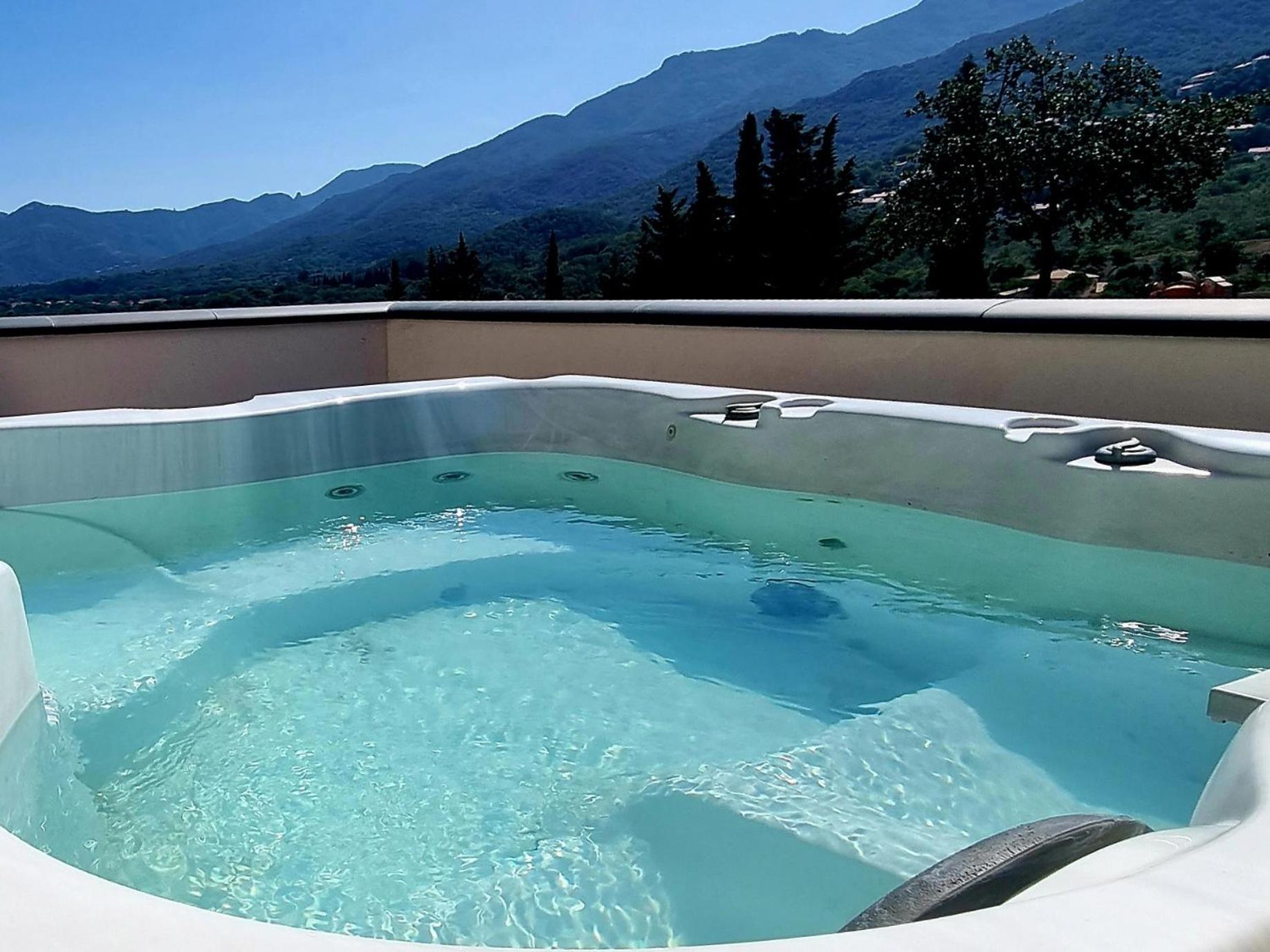 Chambre De Luxe, Spa, Piscine, Entre Mer Et Montagne Villelongue-dels-Monts Extérieur photo
